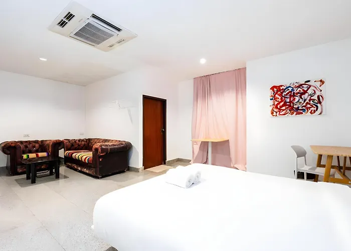 Xx Mitr Sukhumvit 2 - มิตร สุขุมวิท 2 *