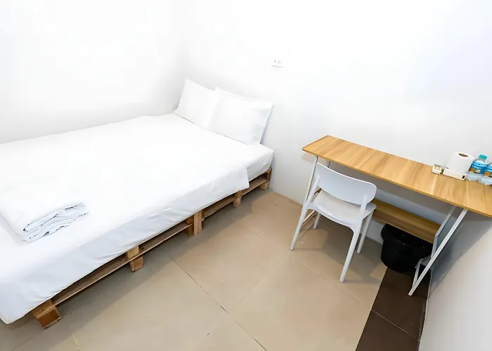 Xx Mitr Sukhumvit 2 - มิตร สุขุมวิท 2