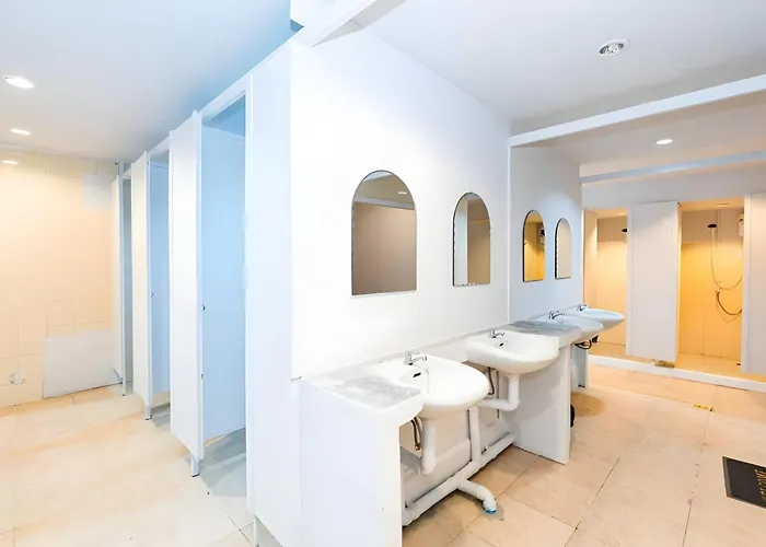 Xx Mitr Sukhumvit 2 - มิตร สุขุมวิท 2